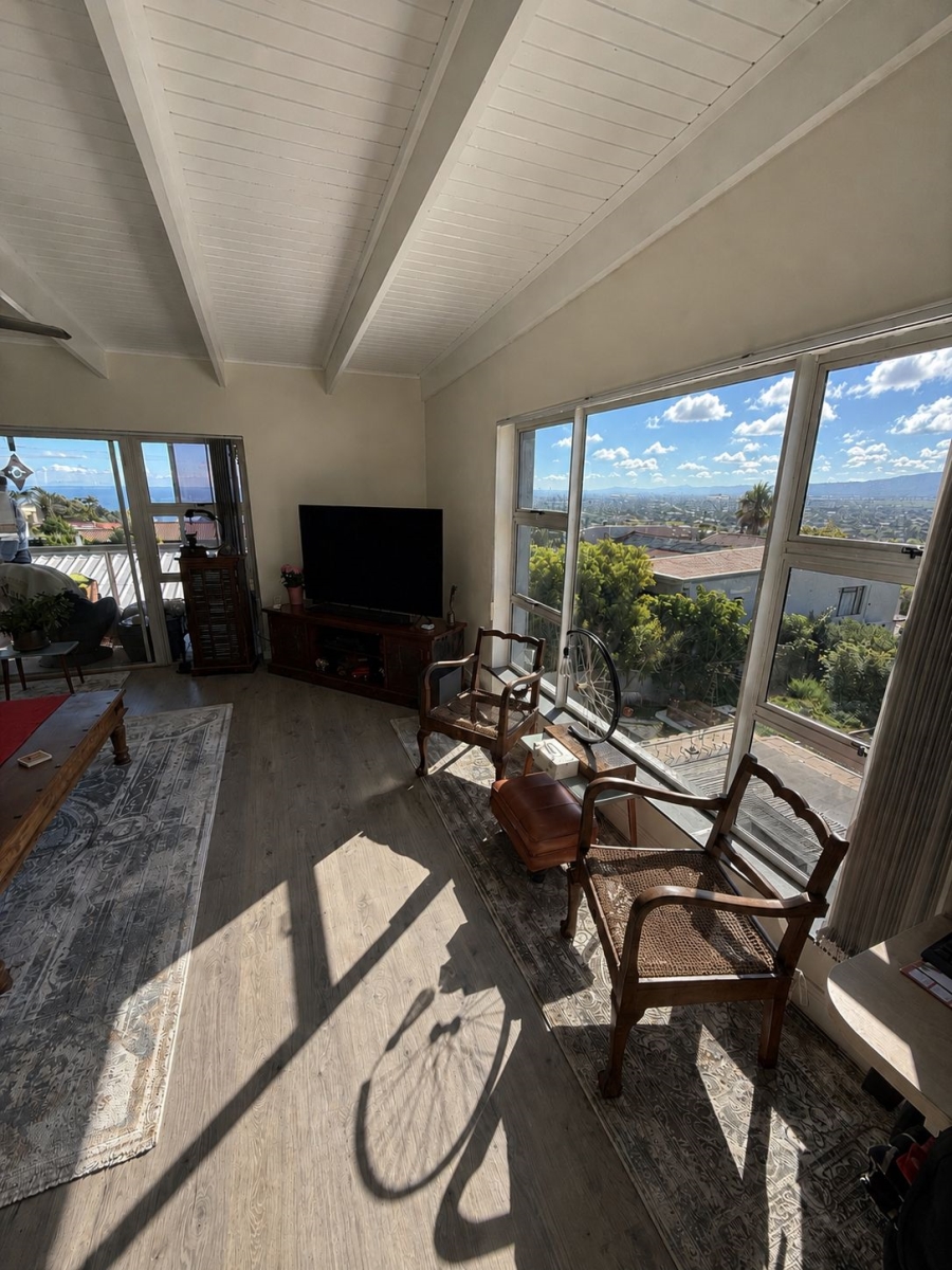 3 Bedroom Property for Sale in Mountainside Western Cape